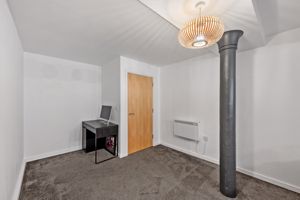 Photo 21- click for photo gallery